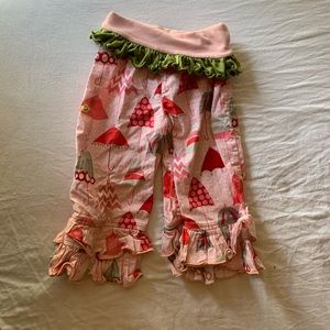 Persnickety rain umbrella ruffle Capri crop pants